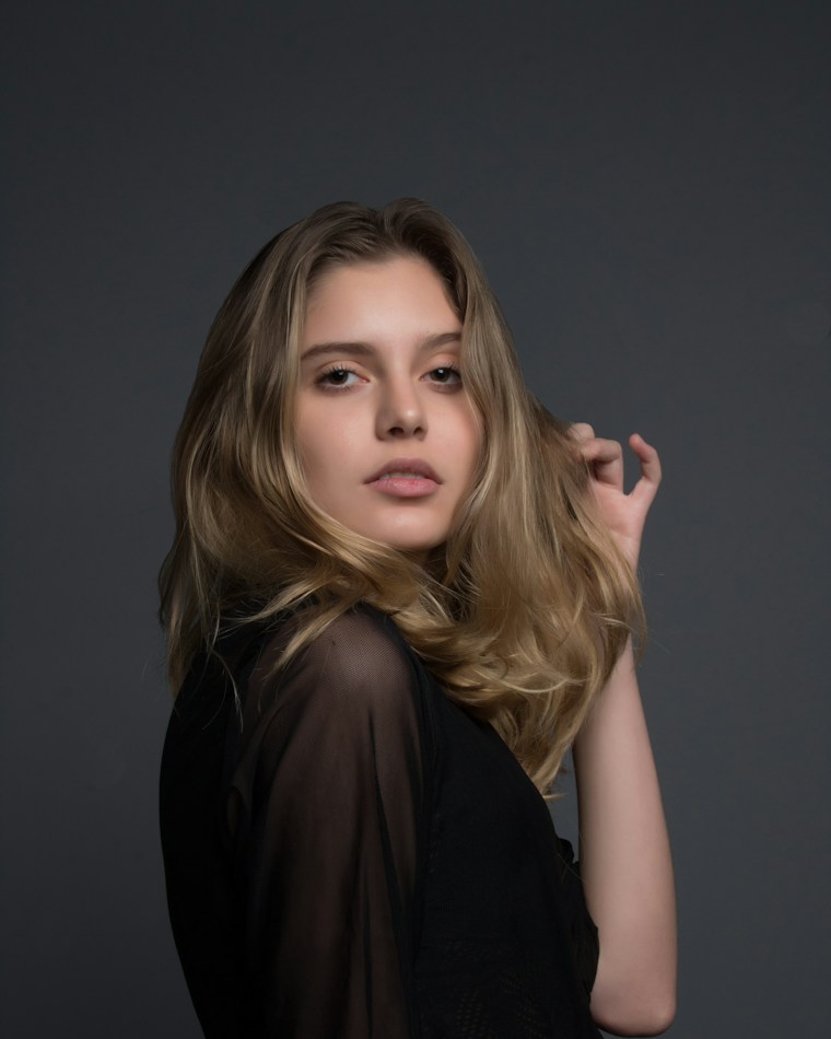 Ava Collins, fashion creator creator